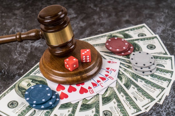 alilabola platform interface showing football sportsbook, live-dealer tables, and slot games
